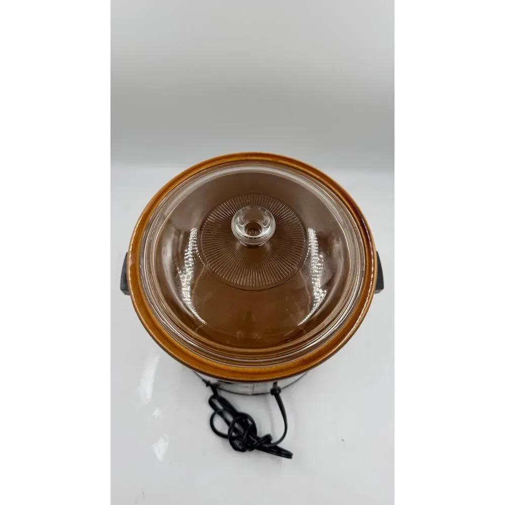 VTG Rival Crock Pot 3 1/2 Quart Slow Cooker w Glass Lid Model 3100 Almond Orange